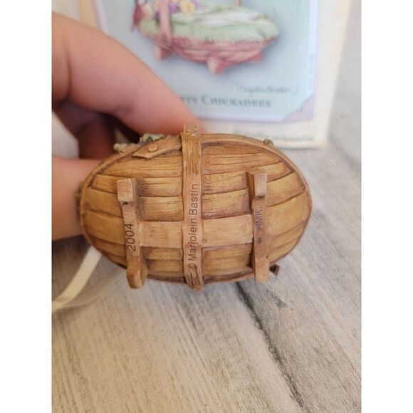 Hallmark Chatty Chickadees 2004 ornament Xmas - Picture 6 of 6